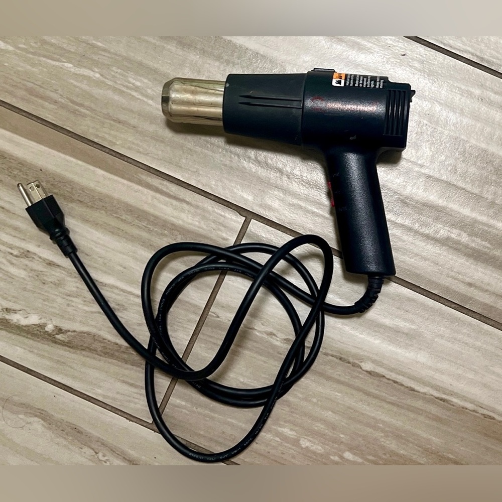 Milwaukee Model #1220 Heat Gun 60Hz 120VAC 10AMP 1200W